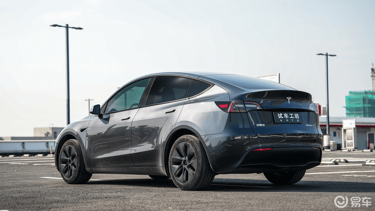 大众ID. 与众对比Model Y，均衡才是硬道理！