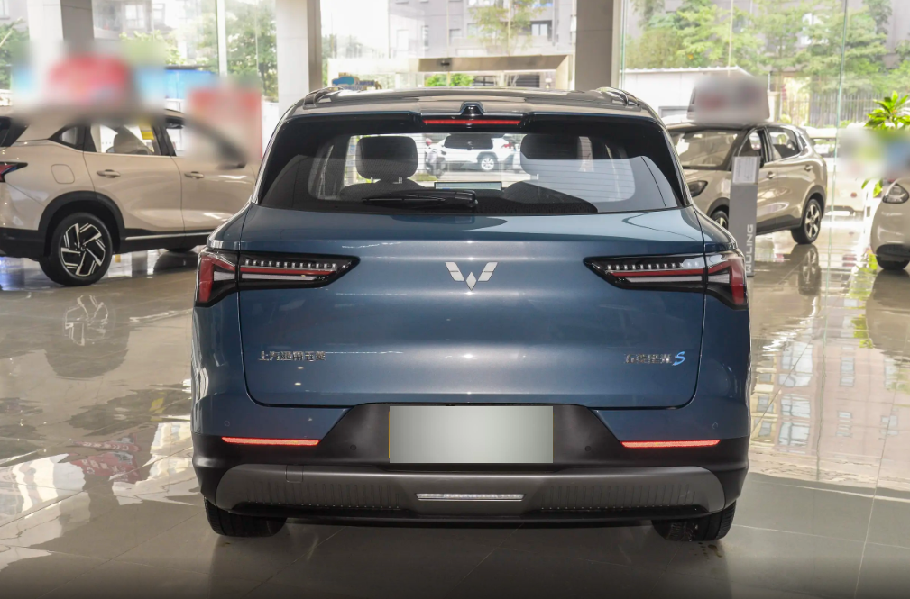 11.98万起售定位紧凑型SUV，五菱星光S EV怎么样