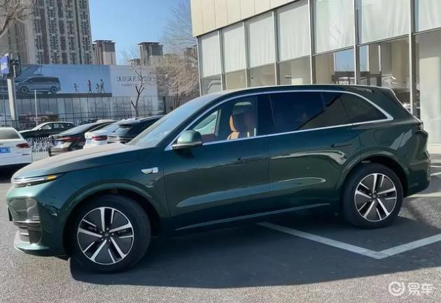 果断换车！24万降至16万，昊铂HT成更实用SUV选择