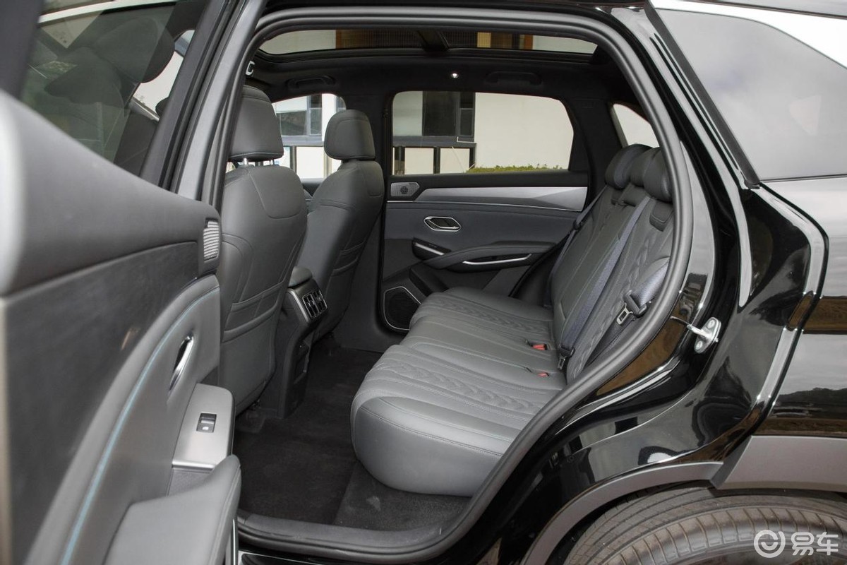 想买插混中型SUV，长安启源Q07、宋L DM-i咋选？