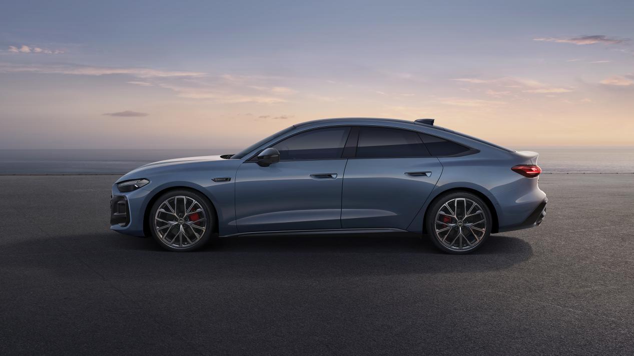 上汽奥迪A5L Sportback上市了，值不值得入手？