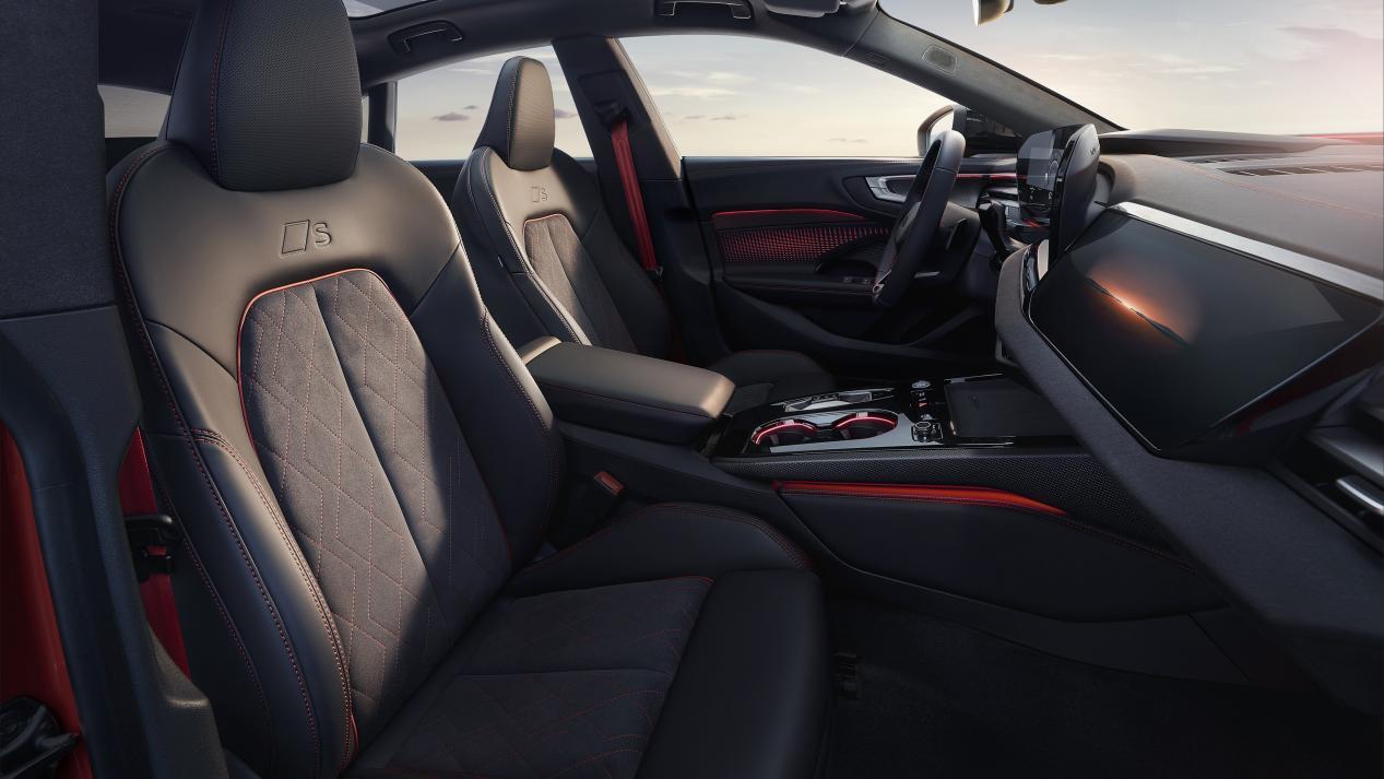 上汽奥迪A5L Sportback上市了,值不值得入手?