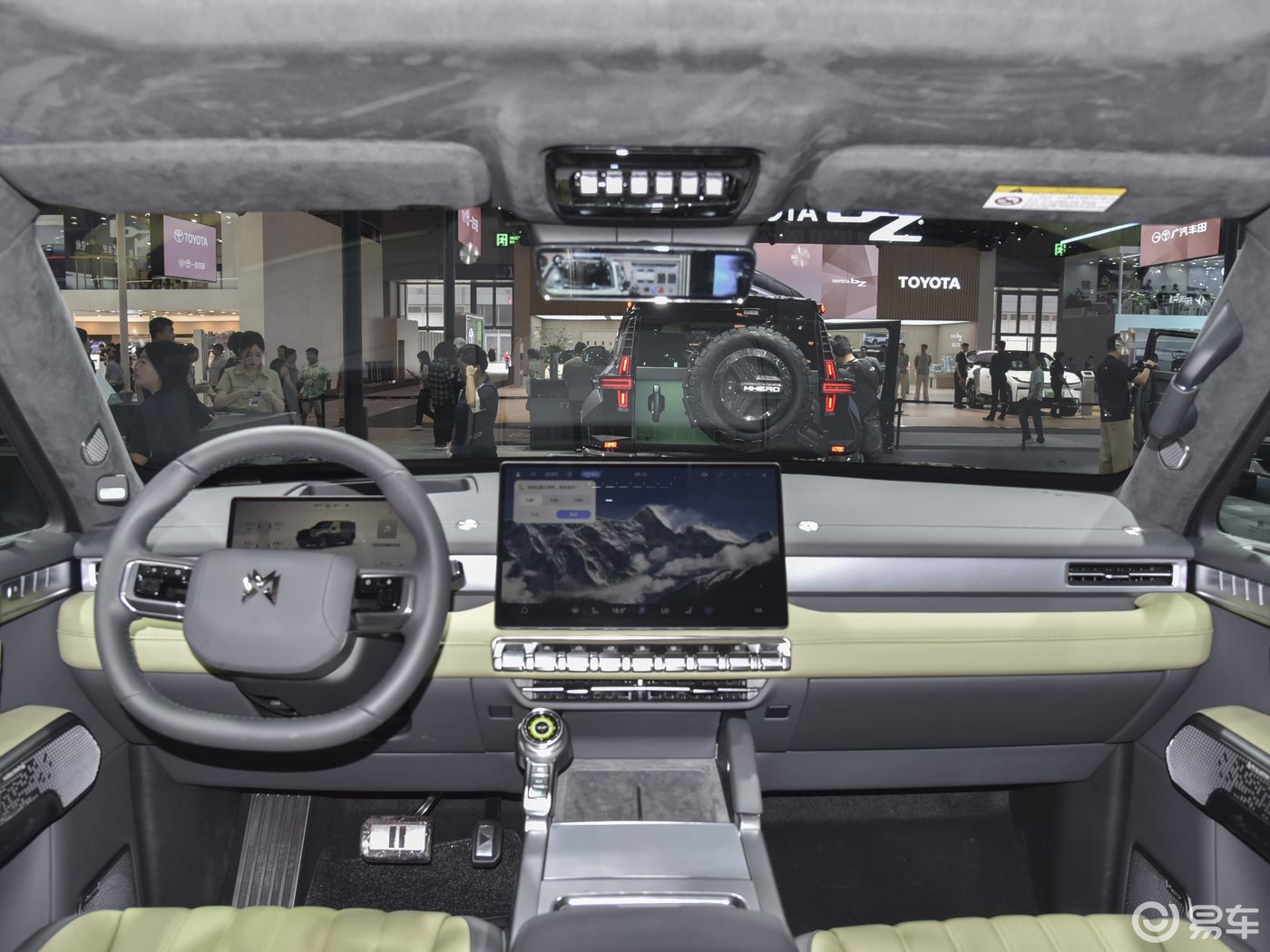 华为智驾+非承载式车身,猛士M817上市,31.99万起