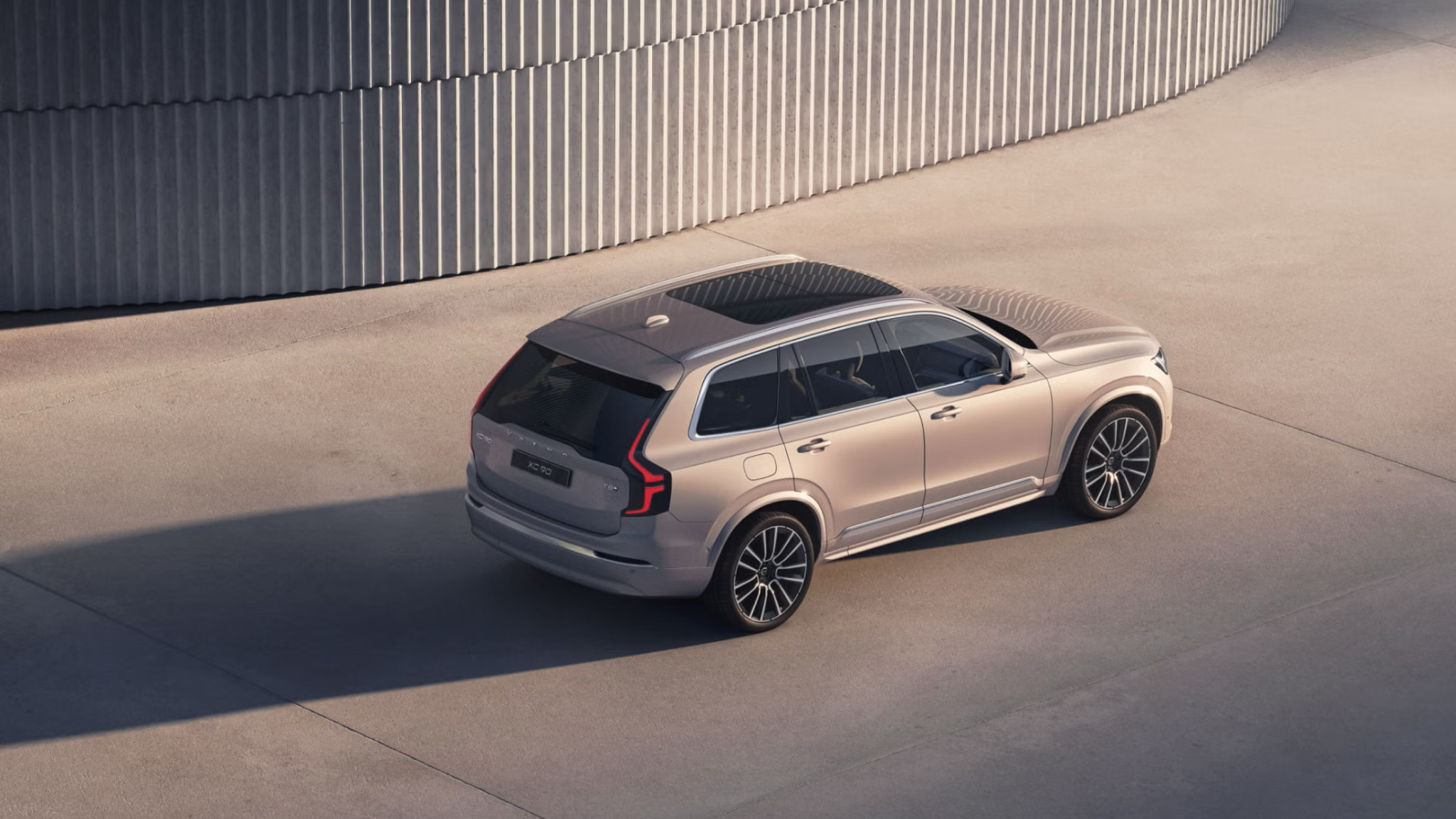 豪华SUV市场的理性之选,让家人安心才是真奢华。