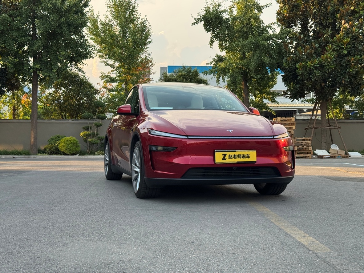 特斯拉Model Y上新之后到底怎么样？一个客观且真实的分享