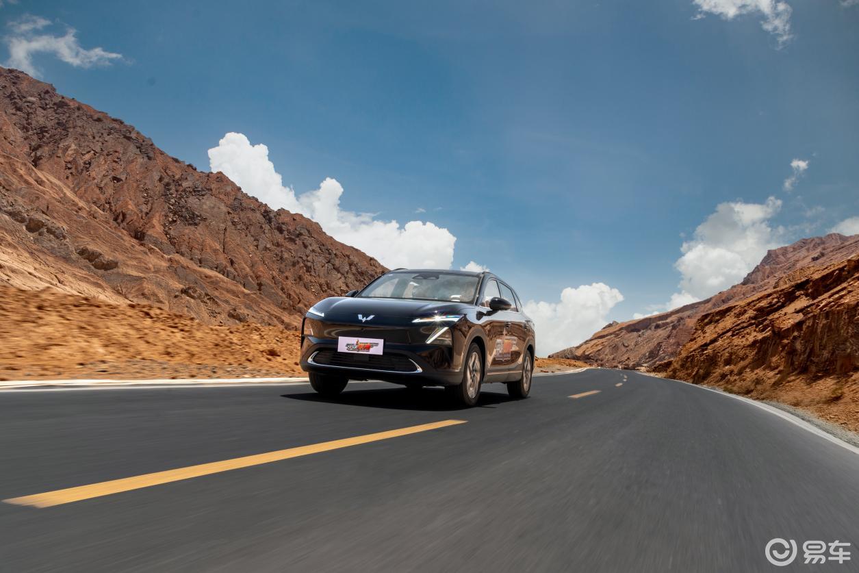 置换补贴价8.98万元起!五菱星光S 2025款正式上市