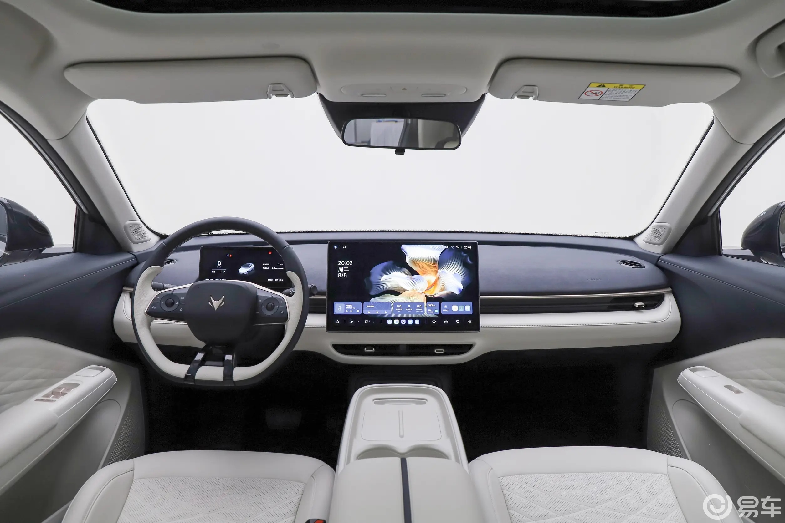 预售价6.88万元起，极狐T1 2小时订单破万，爆款吗？