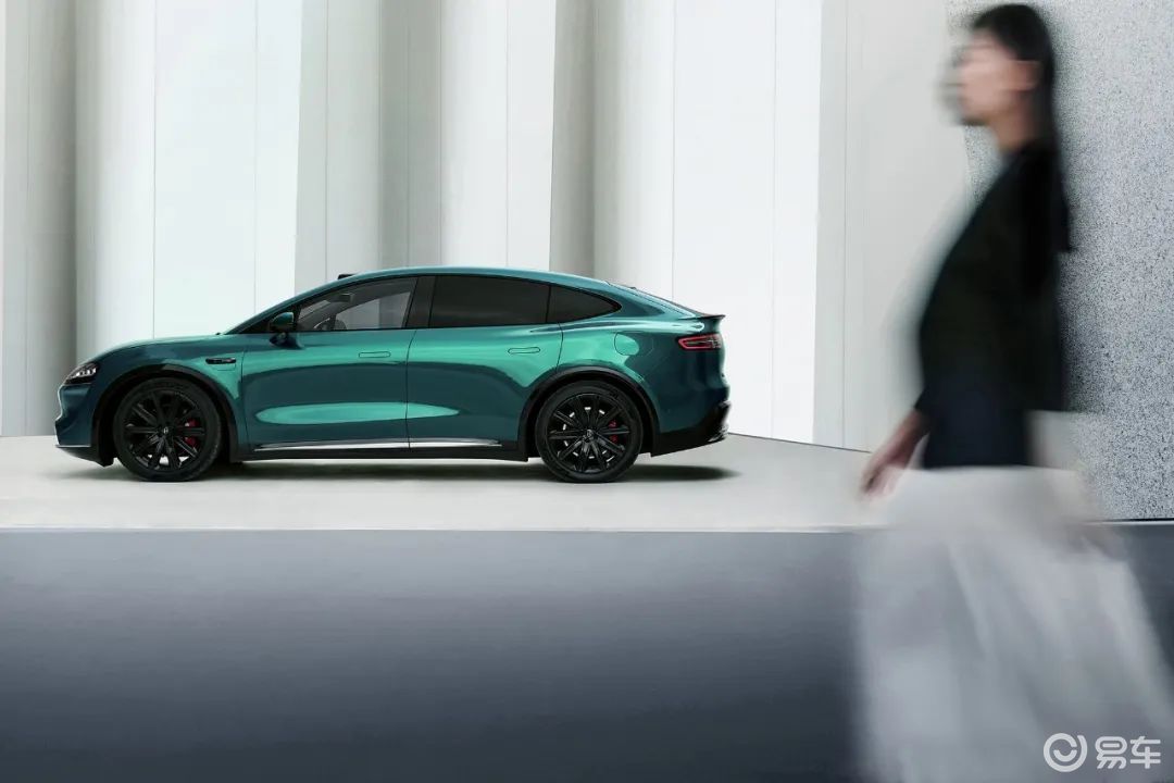 鸿蒙智行发新品，你的预算适合哪一台？