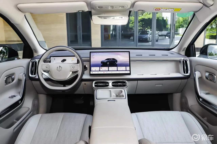 极狐这次动真格了！3.7秒破百性能，15万级别闭眼入？