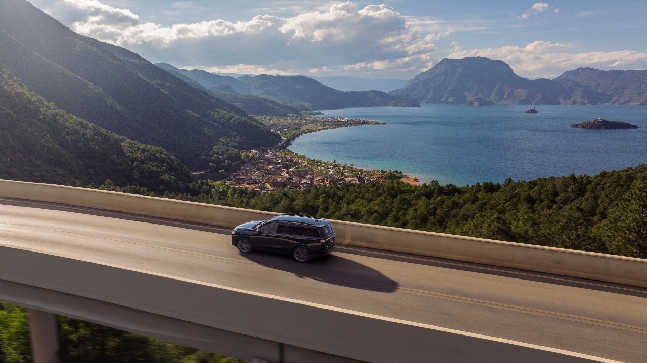 相比改款问界M7，2026款零跑C16是工薪家庭最优选？