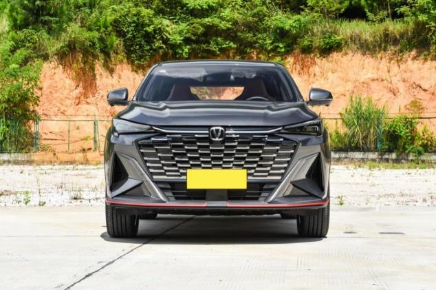 全新第二代长安X5 PLUS 对比吉利缤越L，谁更值得选