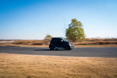 奔驰携手吉利复刻经典曝光，smart精灵#2续航300公里、卖10万块