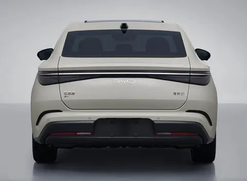 激光雷达都配上了！海豹07 EV尺寸看齐汉EV，价格会是多少？